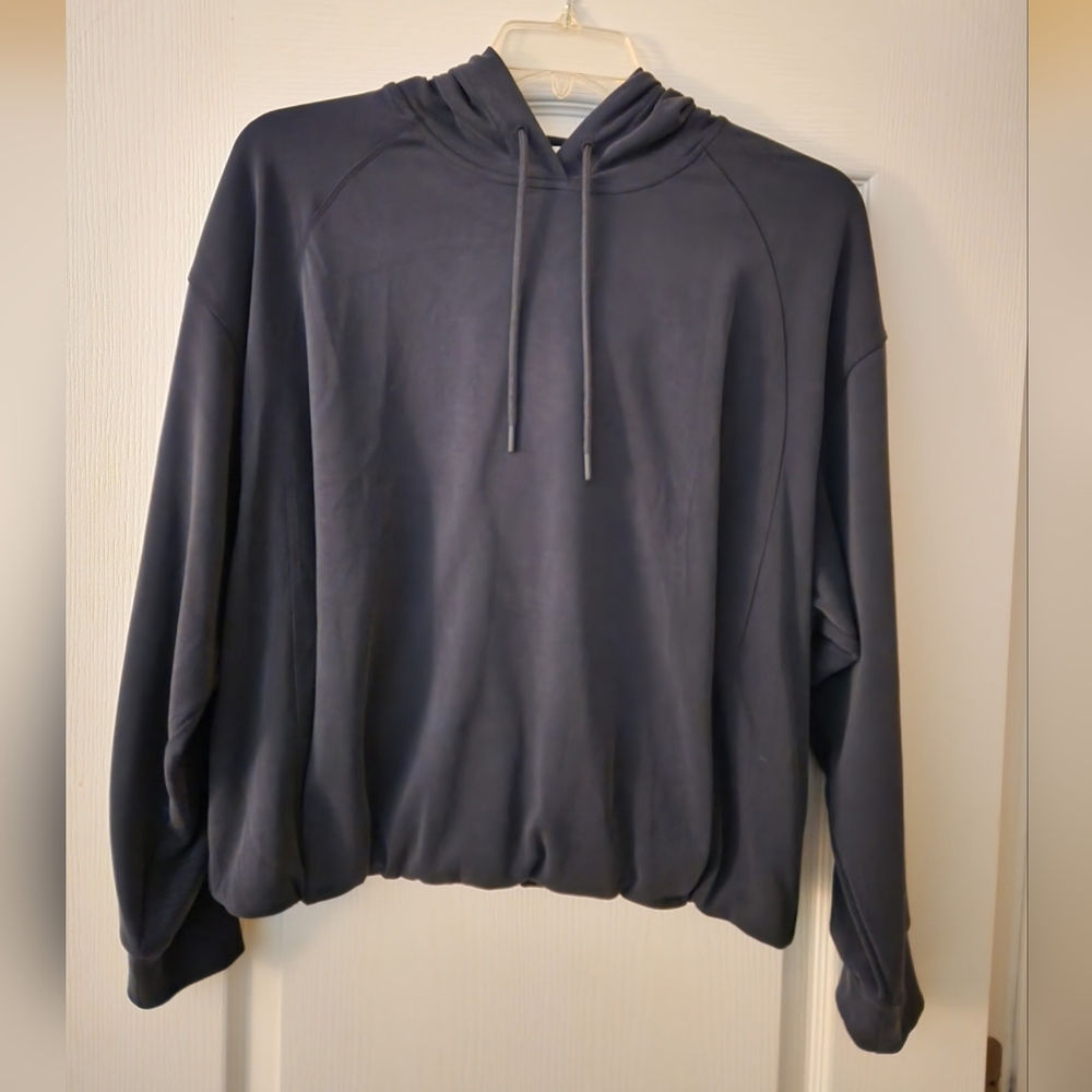 Athleta Womens pull over blouson hoodie, super soft. Navy, size - large